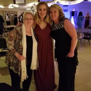 Meet your Posher, Emily